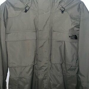 The North Face Men's Olive Raincoat